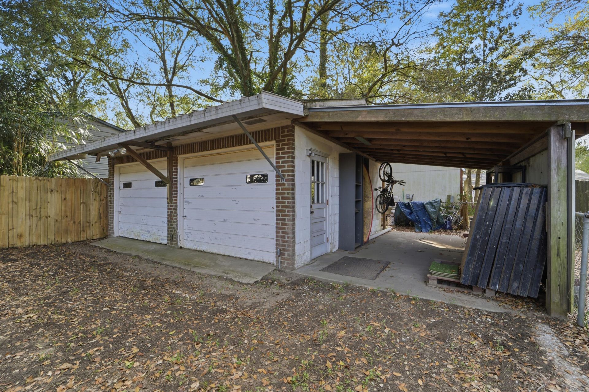 1749 Lady Ashley Street Photo 46