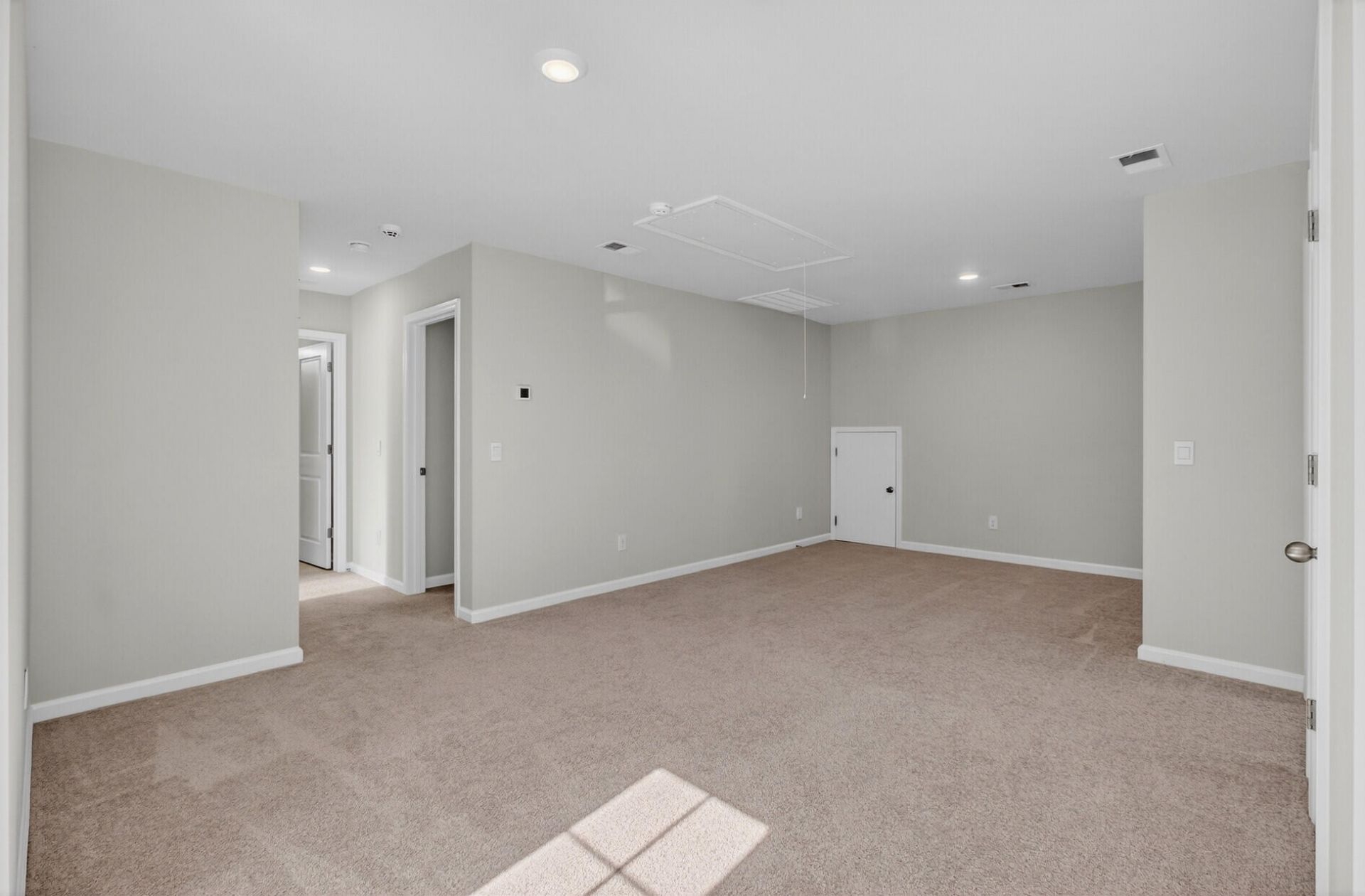 405 Canal Crossing Way Photo 33