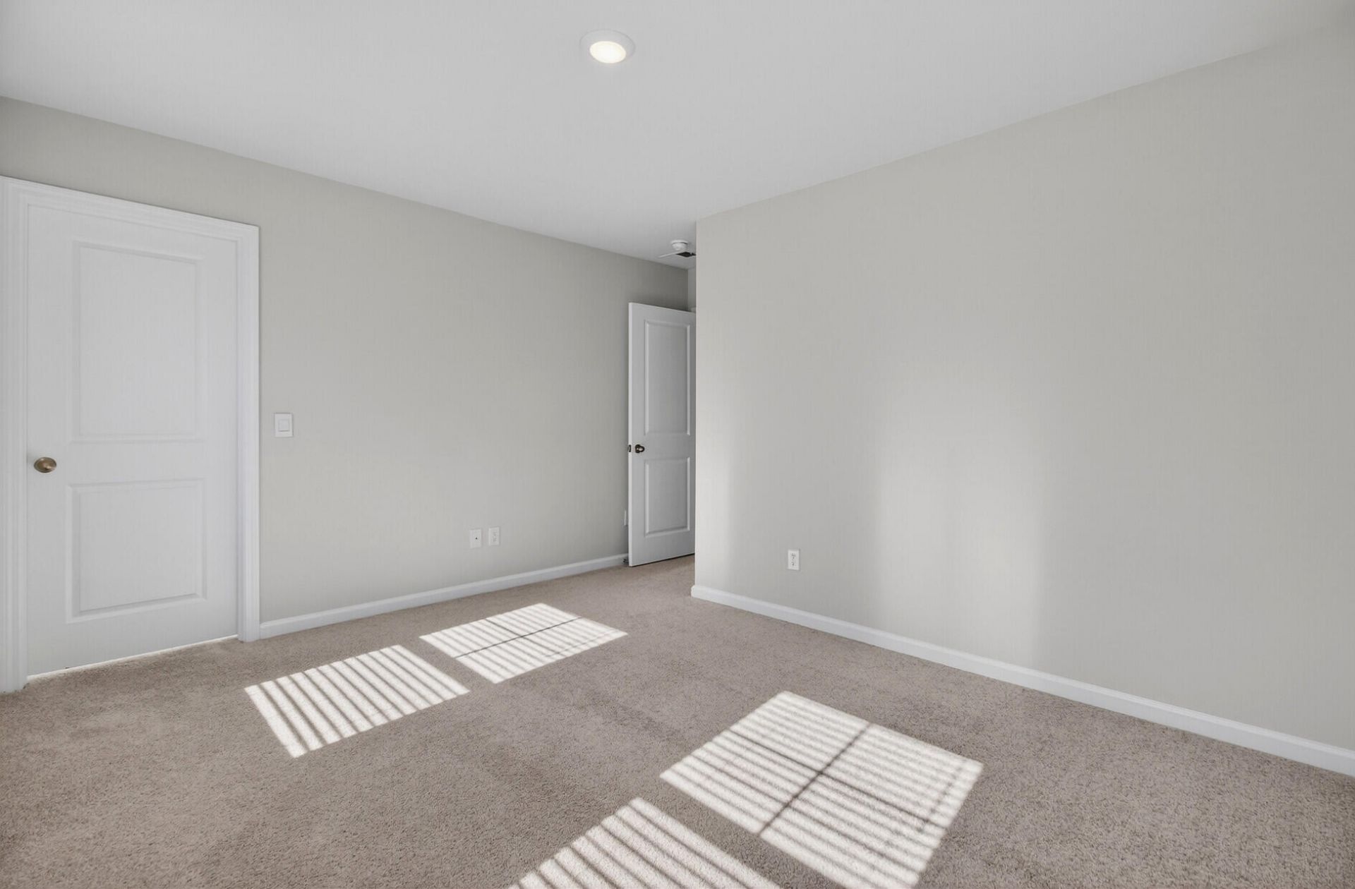 405 Canal Crossing Way Photo 40