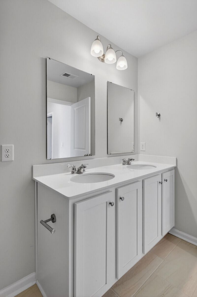 405 Canal Crossing Way Photo 43