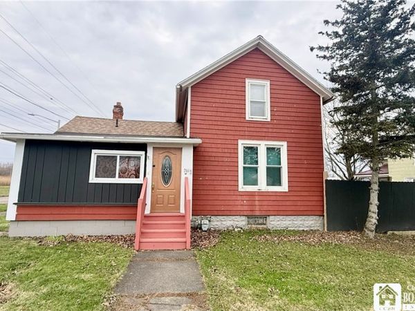 261 W Lake Shore Drive , Dunkirk, NY 14048