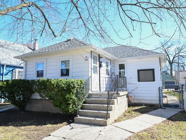 1225 W Keefe Ave, Milwaukee, WI 53206