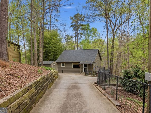 5428 N Cove Road, Gainesville, GA 30504