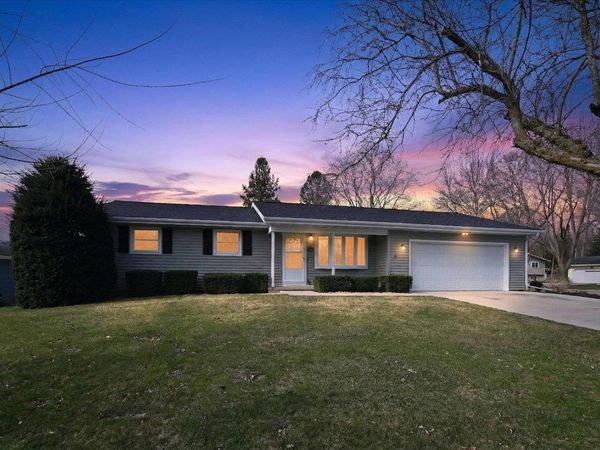 499 Hyland Drive, Stoughton, WI 53589