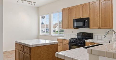 8087 Bothwell Dr, Sacramento, CA 95829 Photo