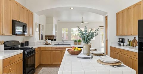 8087 Bothwell Dr, Sacramento, CA 95829 Photo