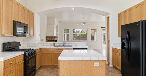 8087 Bothwell Dr, Sacramento, CA 95829 Photo