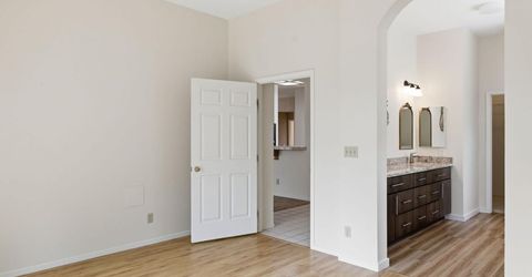 8087 Bothwell Dr, Sacramento, CA 95829 Photo