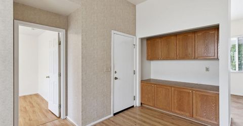 8087 Bothwell Dr, Sacramento, CA 95829 Photo