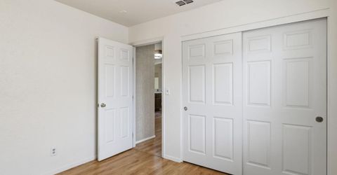 8087 Bothwell Dr, Sacramento, CA 95829 Photo