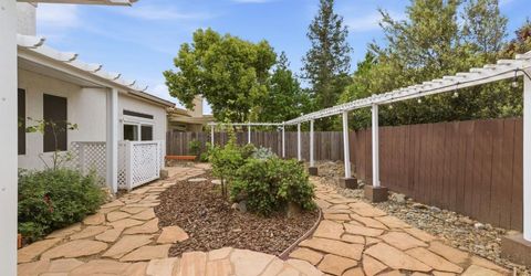 8087 Bothwell Dr, Sacramento, CA 95829 Photo