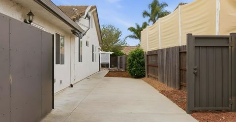 8087 Bothwell Dr, Sacramento, CA 95829 Photo