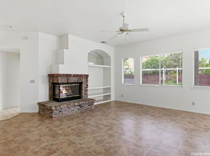 8087 Bothwell Dr, Sacramento, CA 95829 Photo