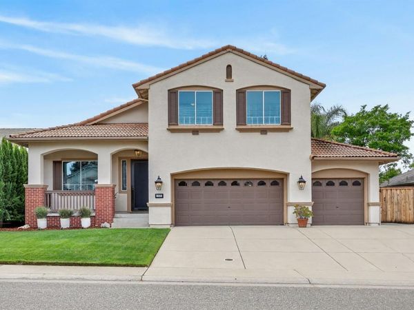 1203 Halidon Way, Folsom, CA 95630