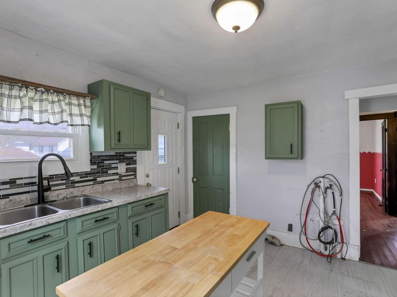 1080 Church Street, Logan, OH 43138 Photo 18