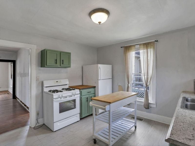 1080 Church Street, Logan, OH 43138 Photo 20