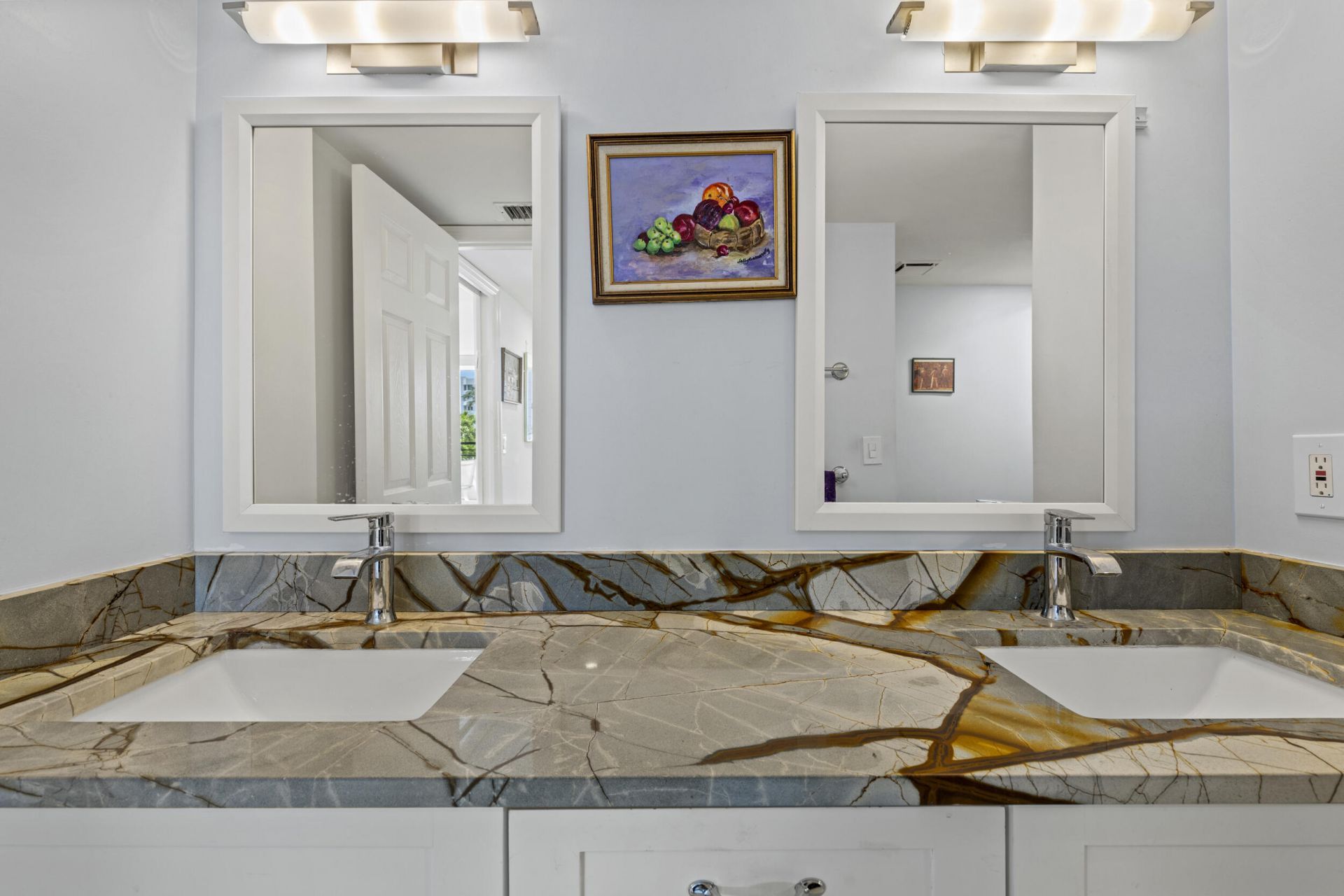 3589 S Ocean Boulevard, Unit 306, South Palm Beach, FL 33480 Photo