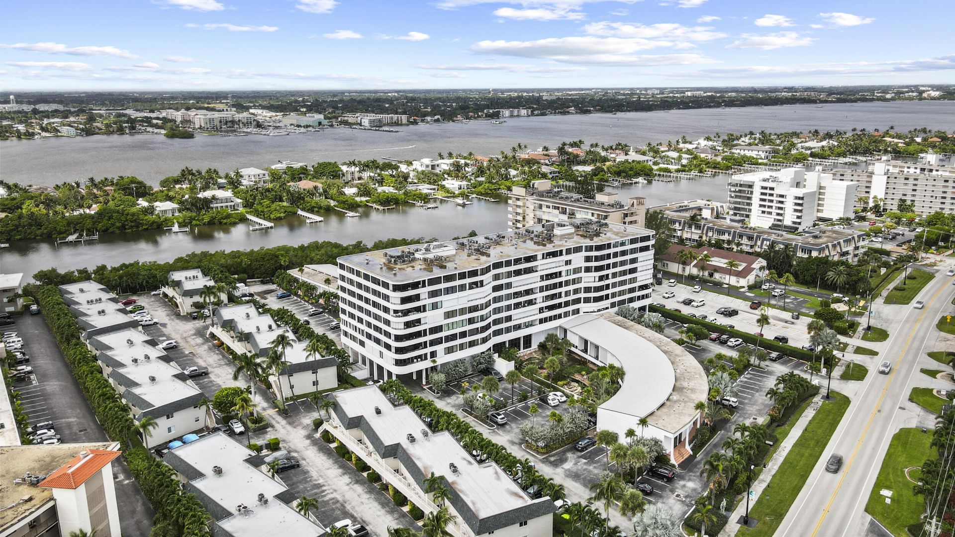 3589 S Ocean Boulevard, Unit 306, South Palm Beach, FL 33480 Photo