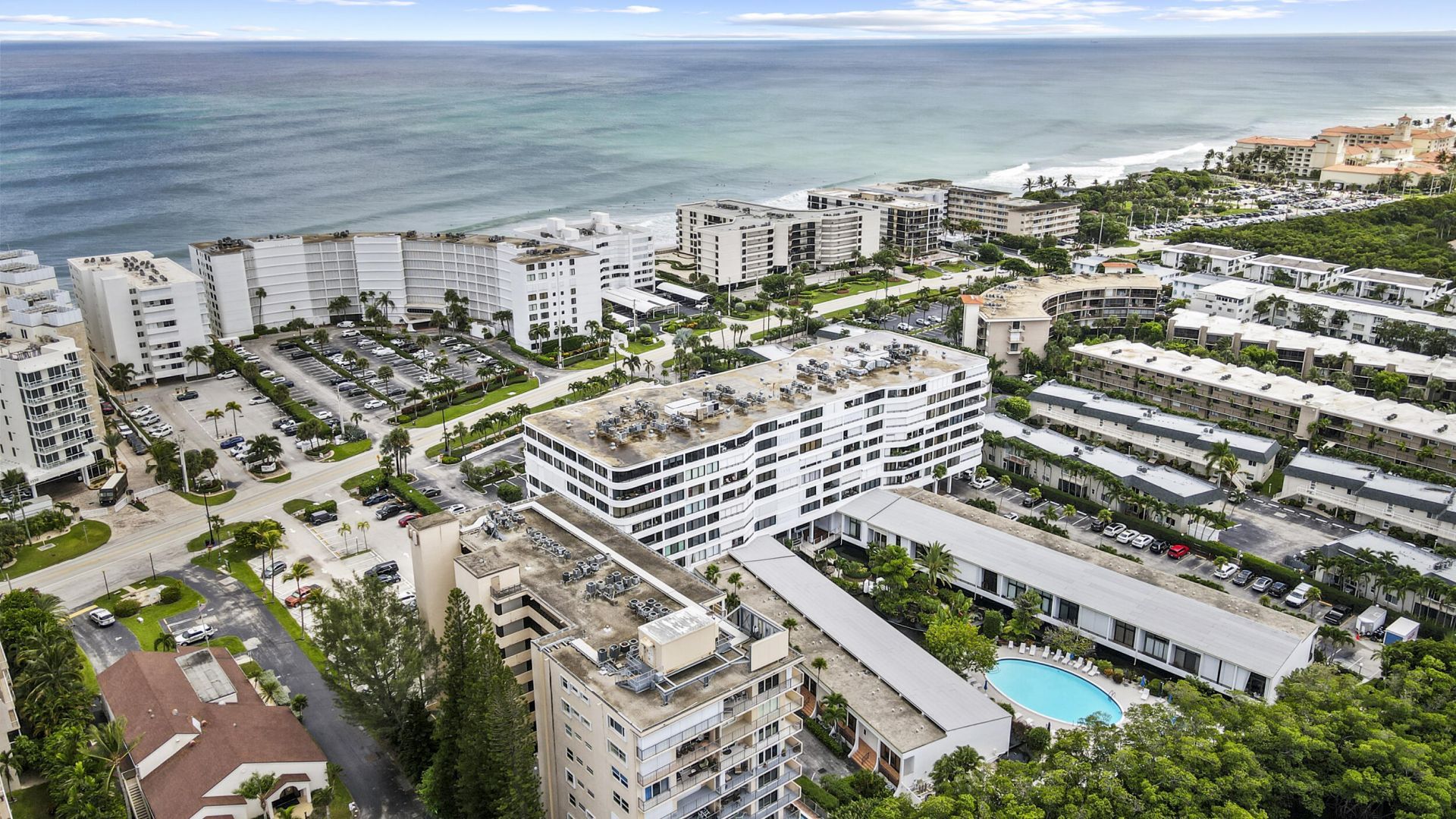 3589 S Ocean Boulevard, Unit 306, South Palm Beach, FL 33480 Photo