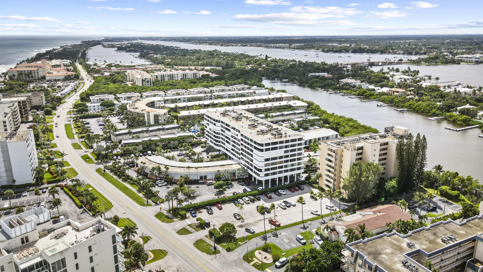 3589 S Ocean Boulevard, Unit 306, South Palm Beach, FL 33480 Photo