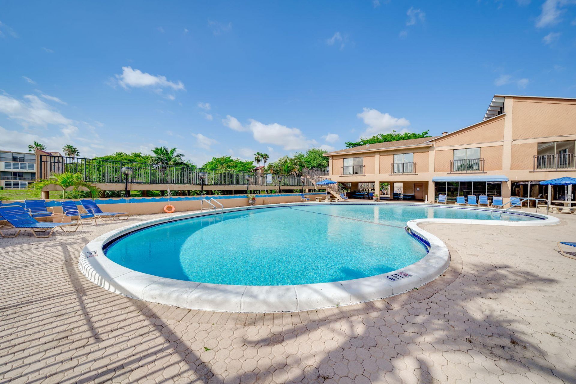 7301 NW 1st Street, Unit 402, Margate, FL 33063 Photo