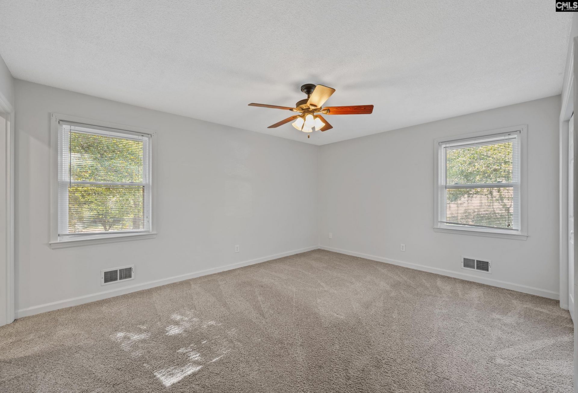 3 Holly Tree Court  Photo 26