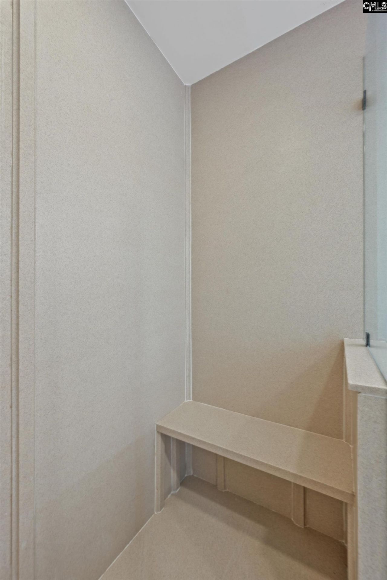 3 Holly Tree Court  Photo 31