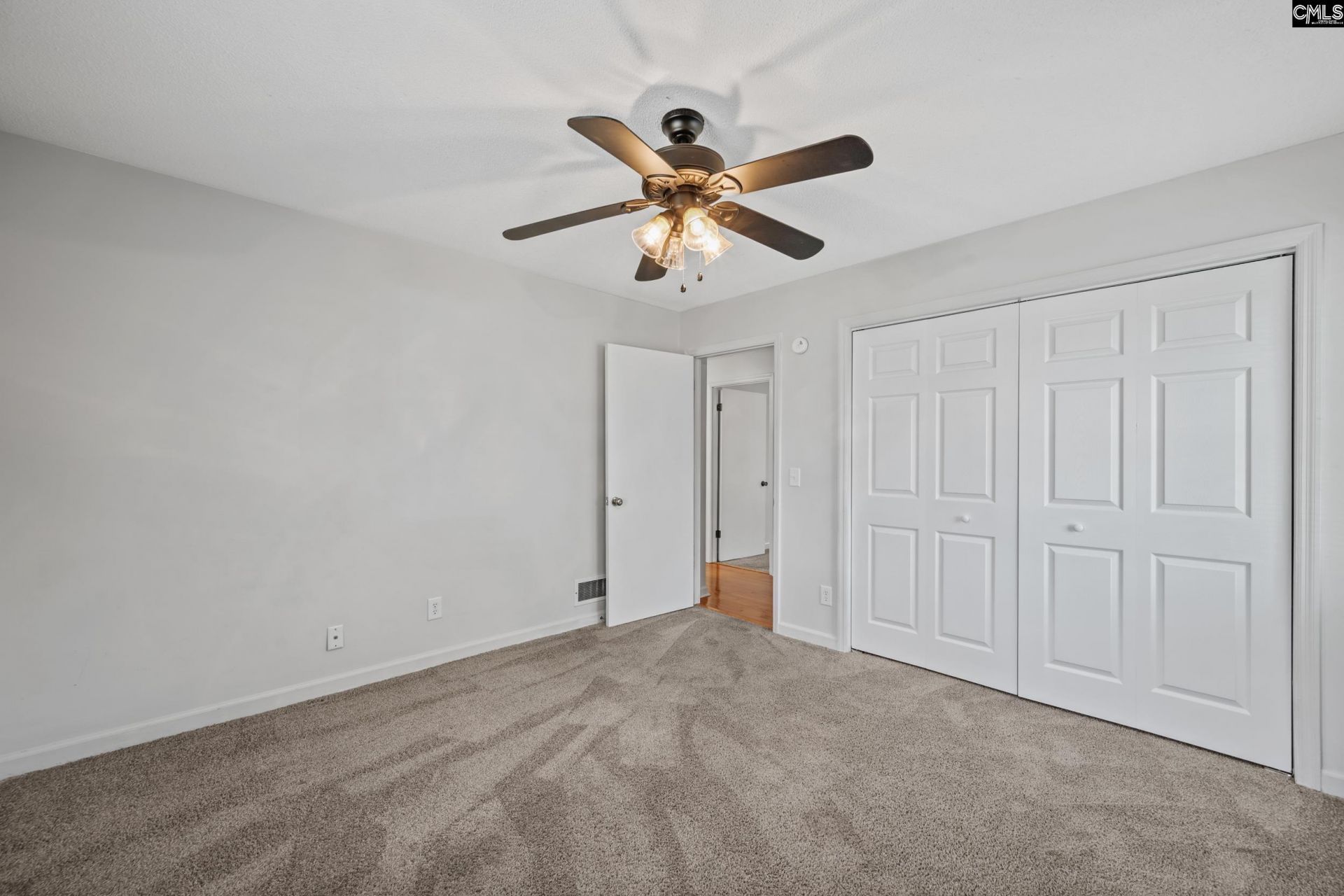 3 Holly Tree Court  Photo 33