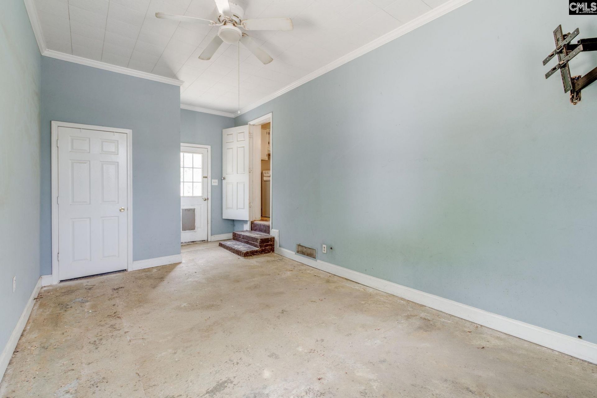 203 Oak Ridge Lane Photo 7