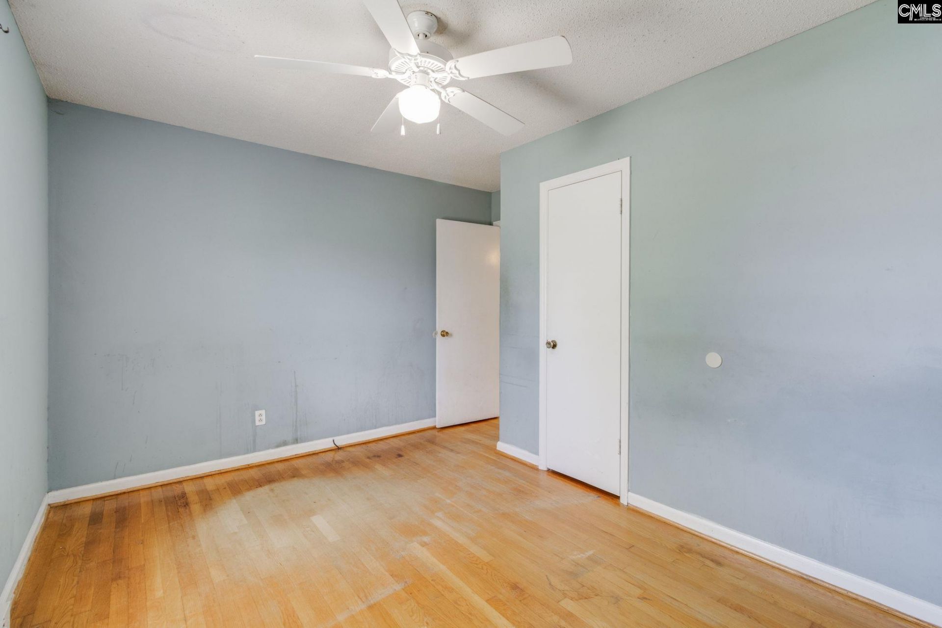 203 Oak Ridge Lane Photo 13