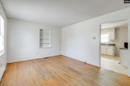 203 Oak Ridge Lane photo 4