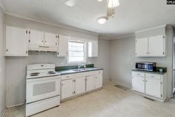 203 Oak Ridge Lane photo 4