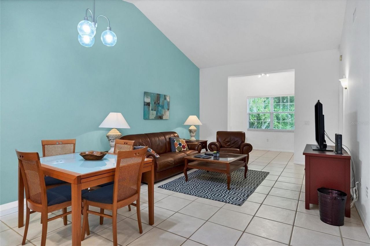 3803 54th Drive W, Unit 202, Bradenton, FL 34210 Photo