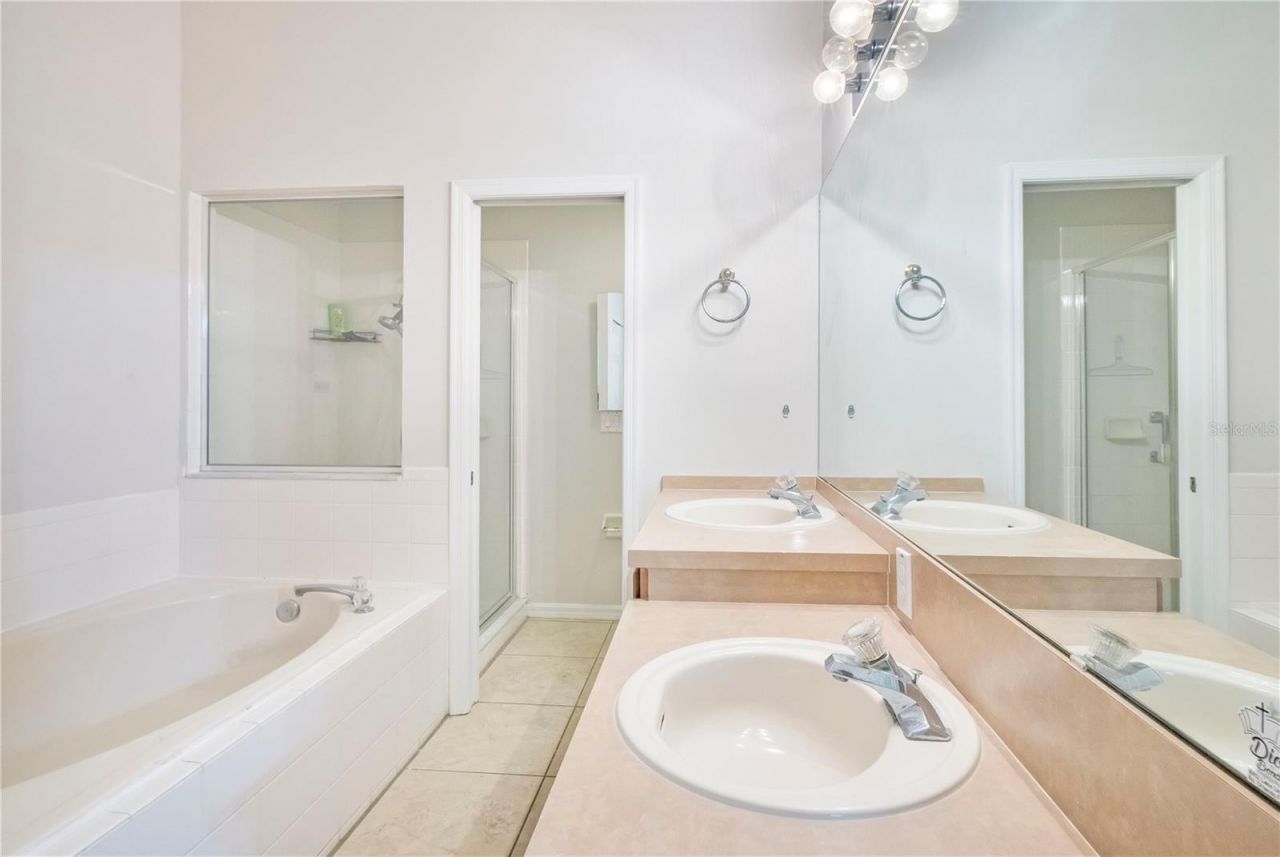 14528 Kristenright Lane, Orlando, FL 32826 Photo