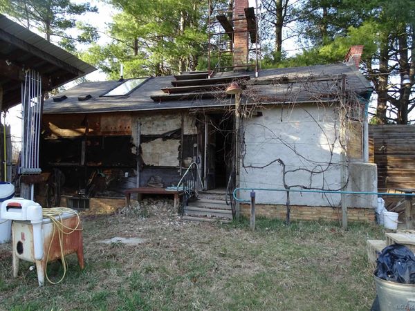 433 Coolbaugh , Jackson, MI 49201