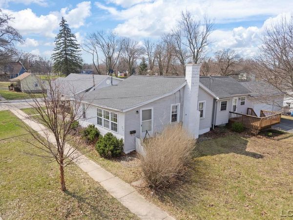 806 State , Adrian, MI 49221