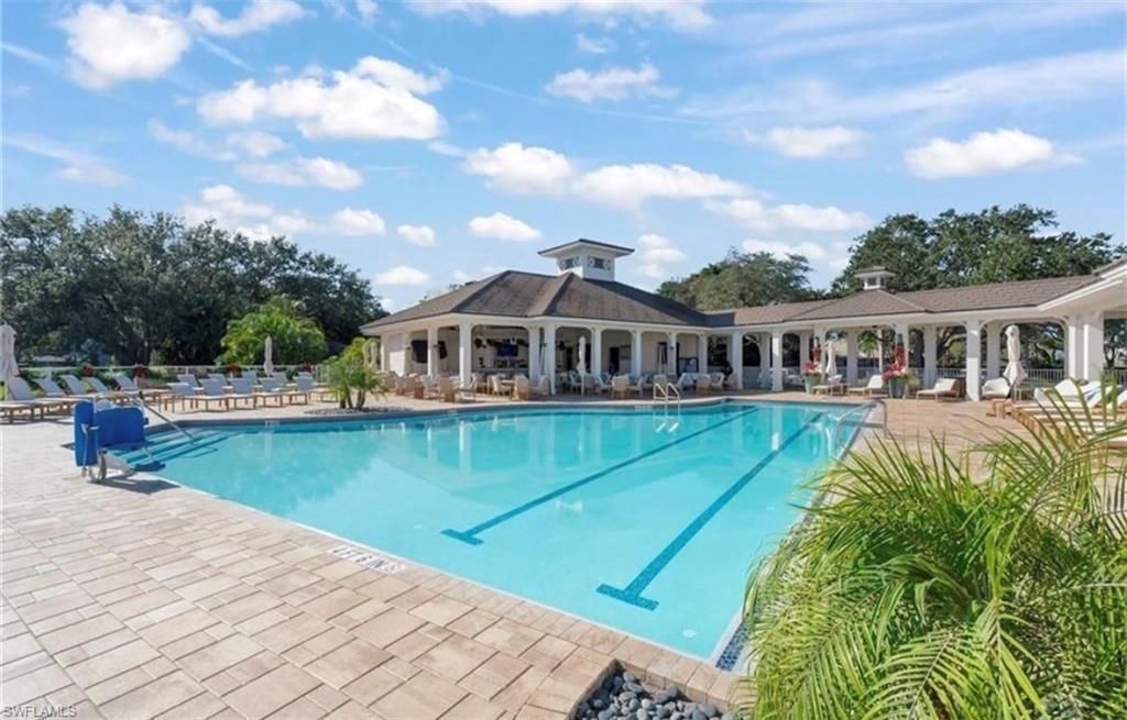 764 Eagle Creek Dr, Unit 103, Naples, FL 34113 Photo