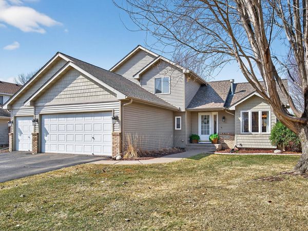 9020 Tamarack Lane , Rockford, MN 55373