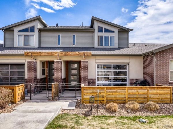 19562 E Sunset Circle , Centennial, CO 80015