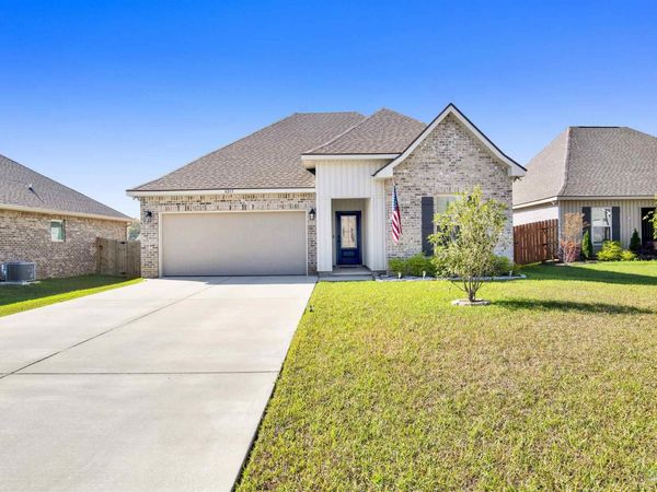 4245 Lady Palm Ct, Pace, FL 32571