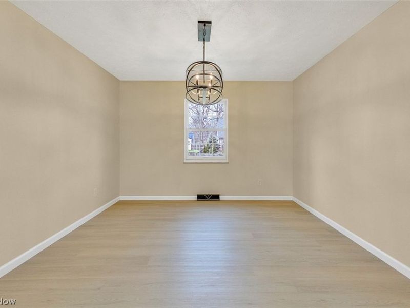 620 Lindford Drive, Bay Village, OH 44140 Photo 14