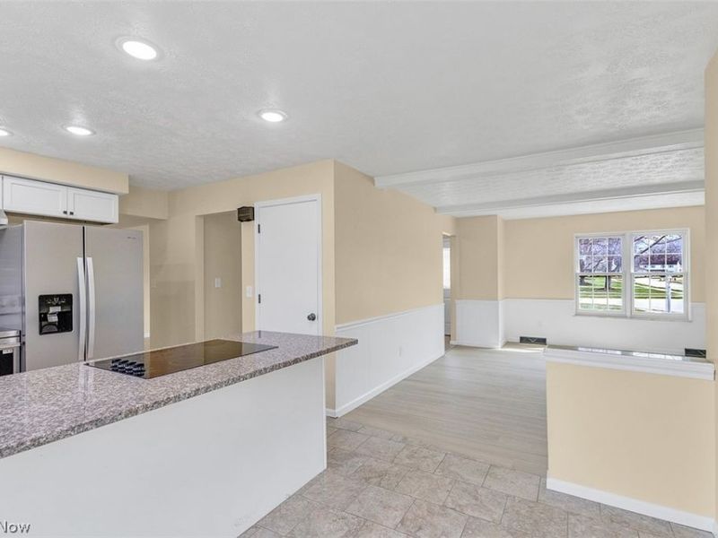 620 Lindford Drive, Bay Village, OH 44140 Photo 4