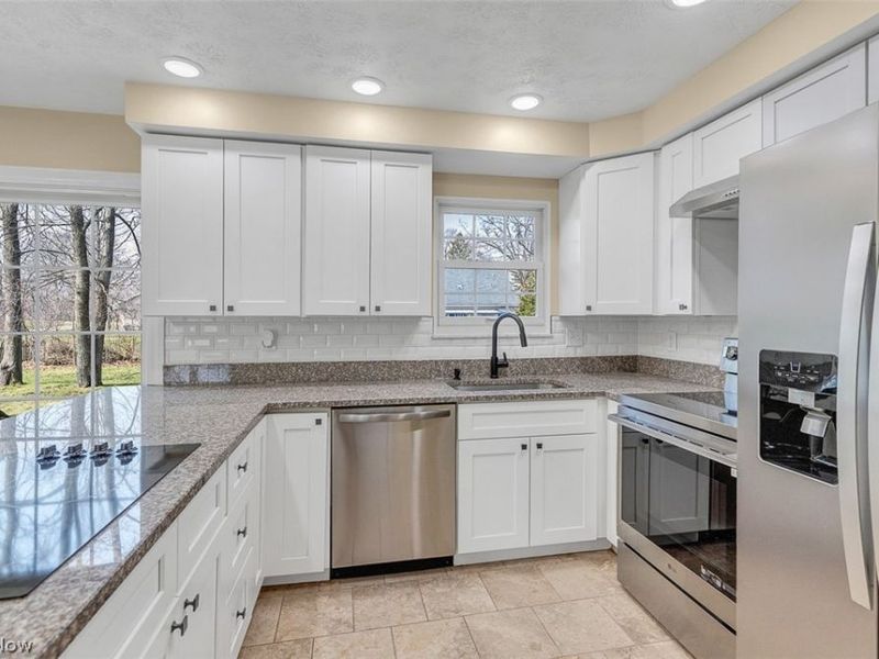 620 Lindford Drive, Bay Village, OH 44140 Photo 6