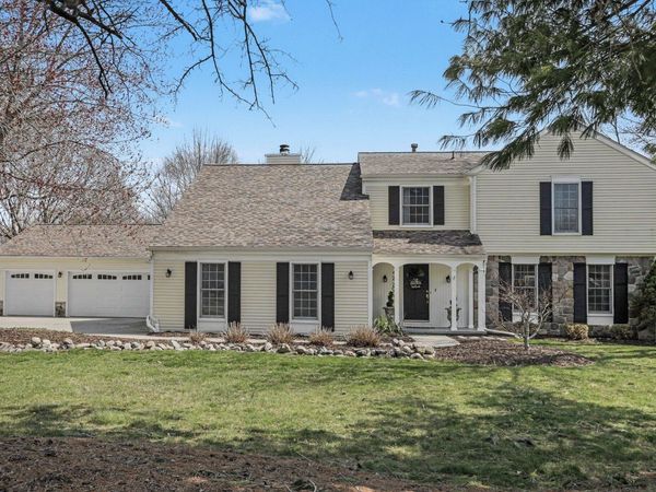 5589 Tanglewood Drive, Ann Arbor, MI 48105