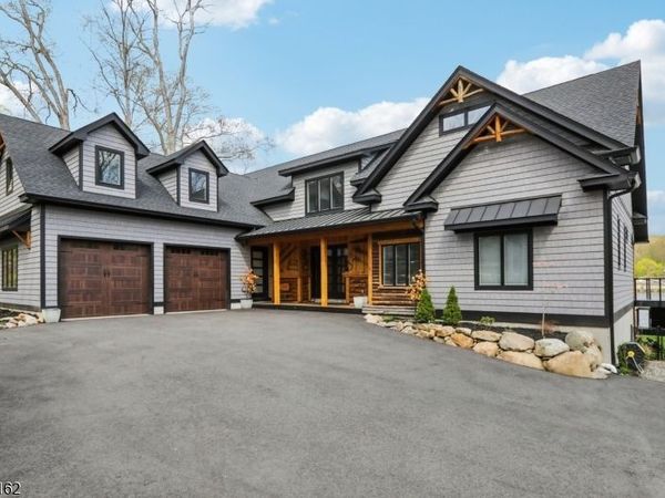 259 Cupsaw Dr, Ringwood, NJ 07456