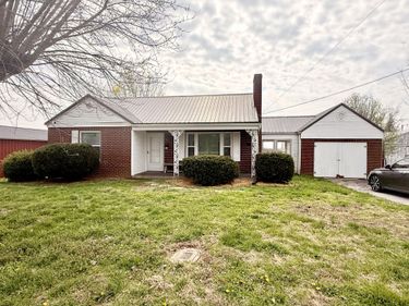 2126 Main Street, Willisburg, KY 40078