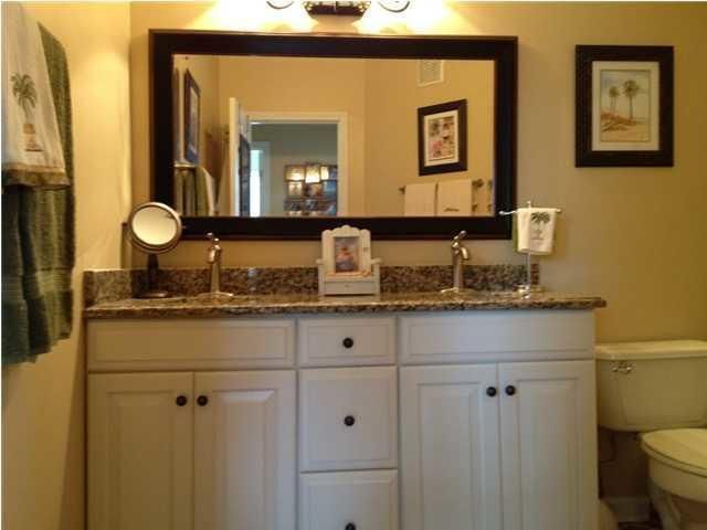 1600 Long Grove Drive Photo 10