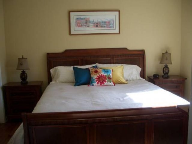 1600 Long Grove Drive Photo 8