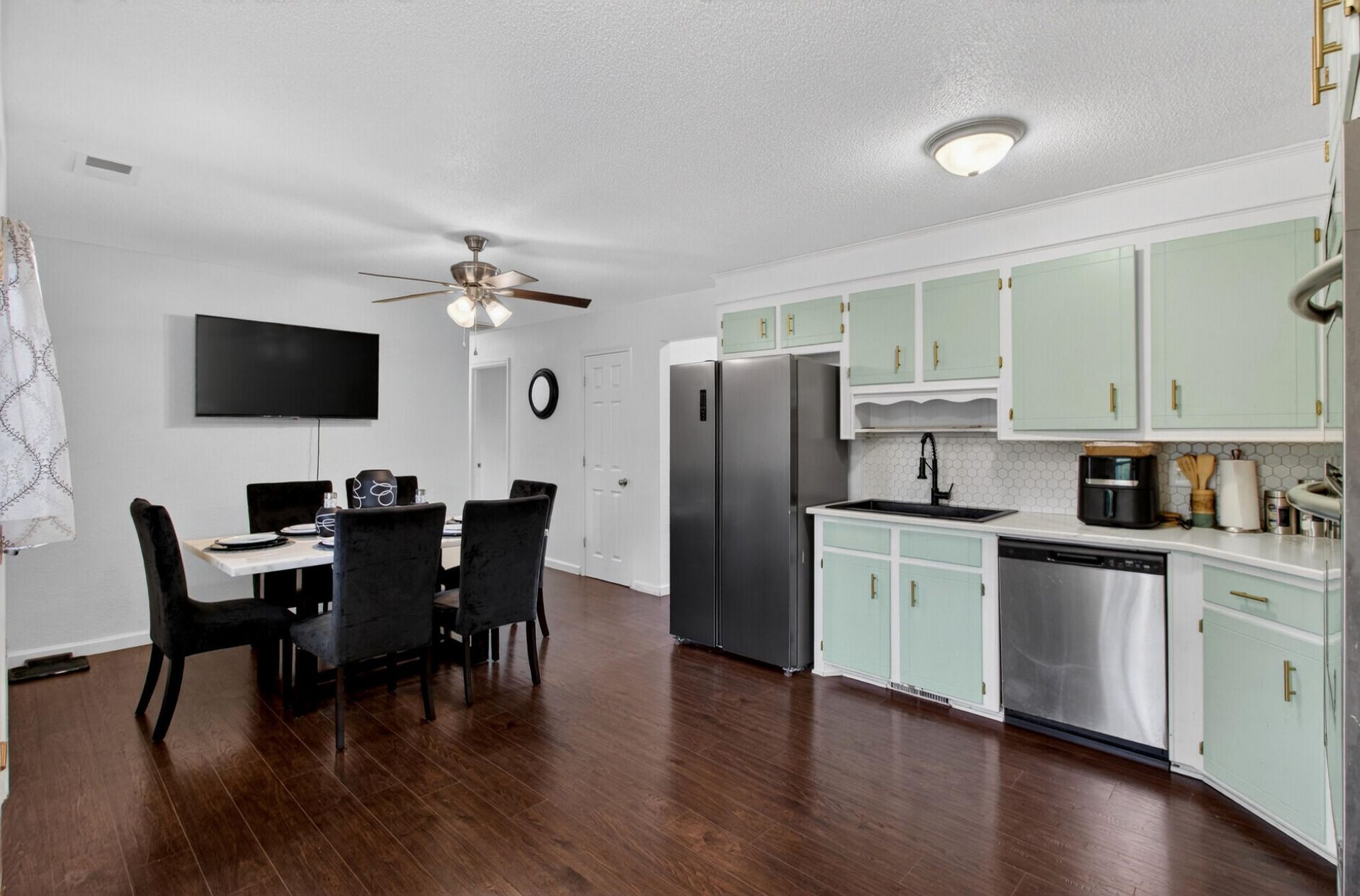 130 Cornell Drive Photo 12