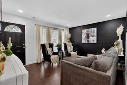 130 Cornell Drive photo 4